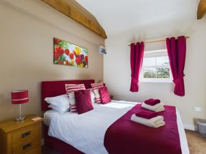 Rose's Rest Bedroom- click for photo gallery